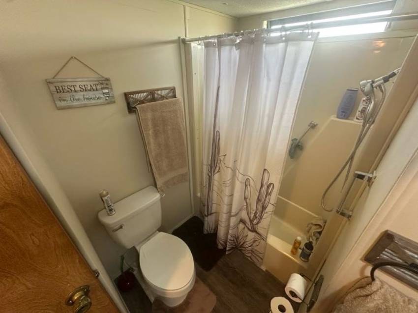 543 Lake Henry Drive a Winter Haven, FL Mobile or Manufactured Home for Sale